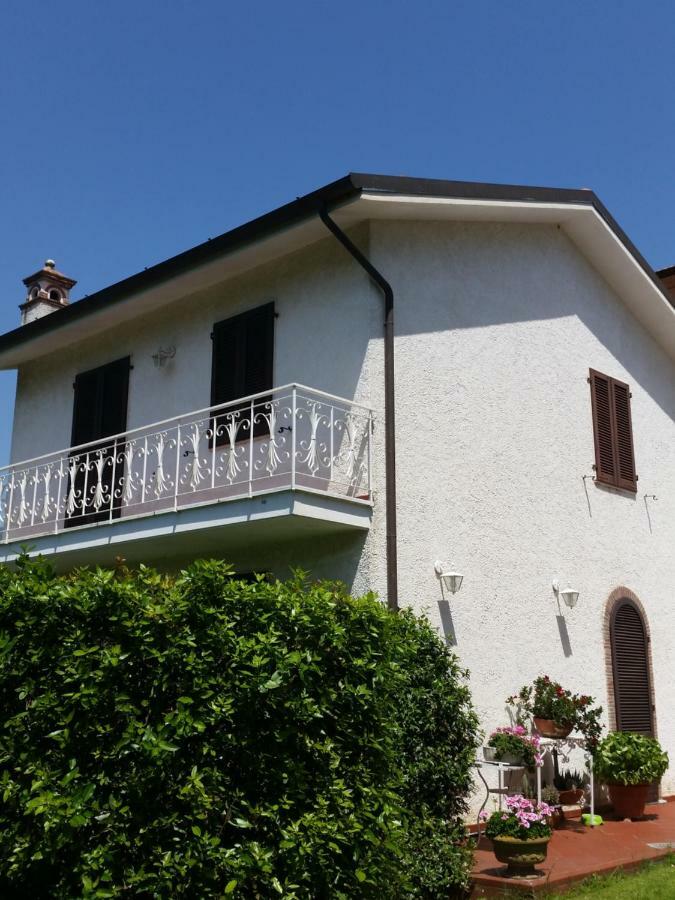 Casa Vittoria Villa Corsanico-Bargecchia ภายนอก รูปภาพ