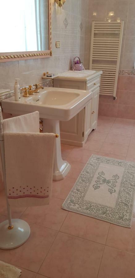 Casa Vittoria Villa Corsanico-Bargecchia ภายนอก รูปภาพ