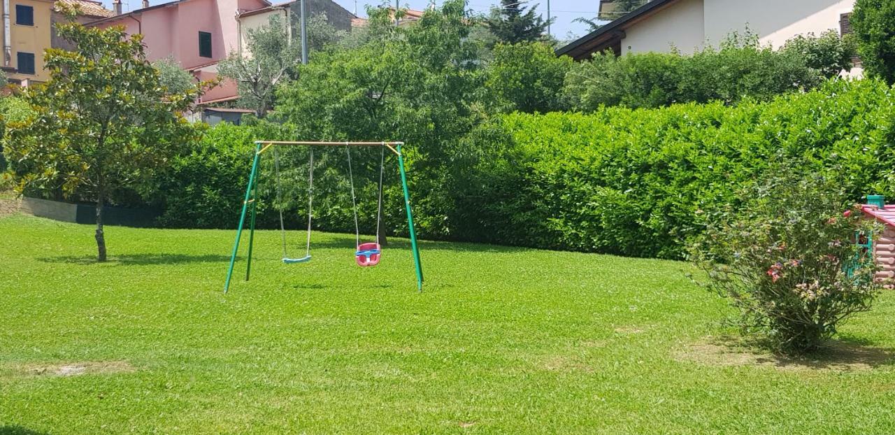 Casa Vittoria Villa Corsanico-Bargecchia ภายนอก รูปภาพ
